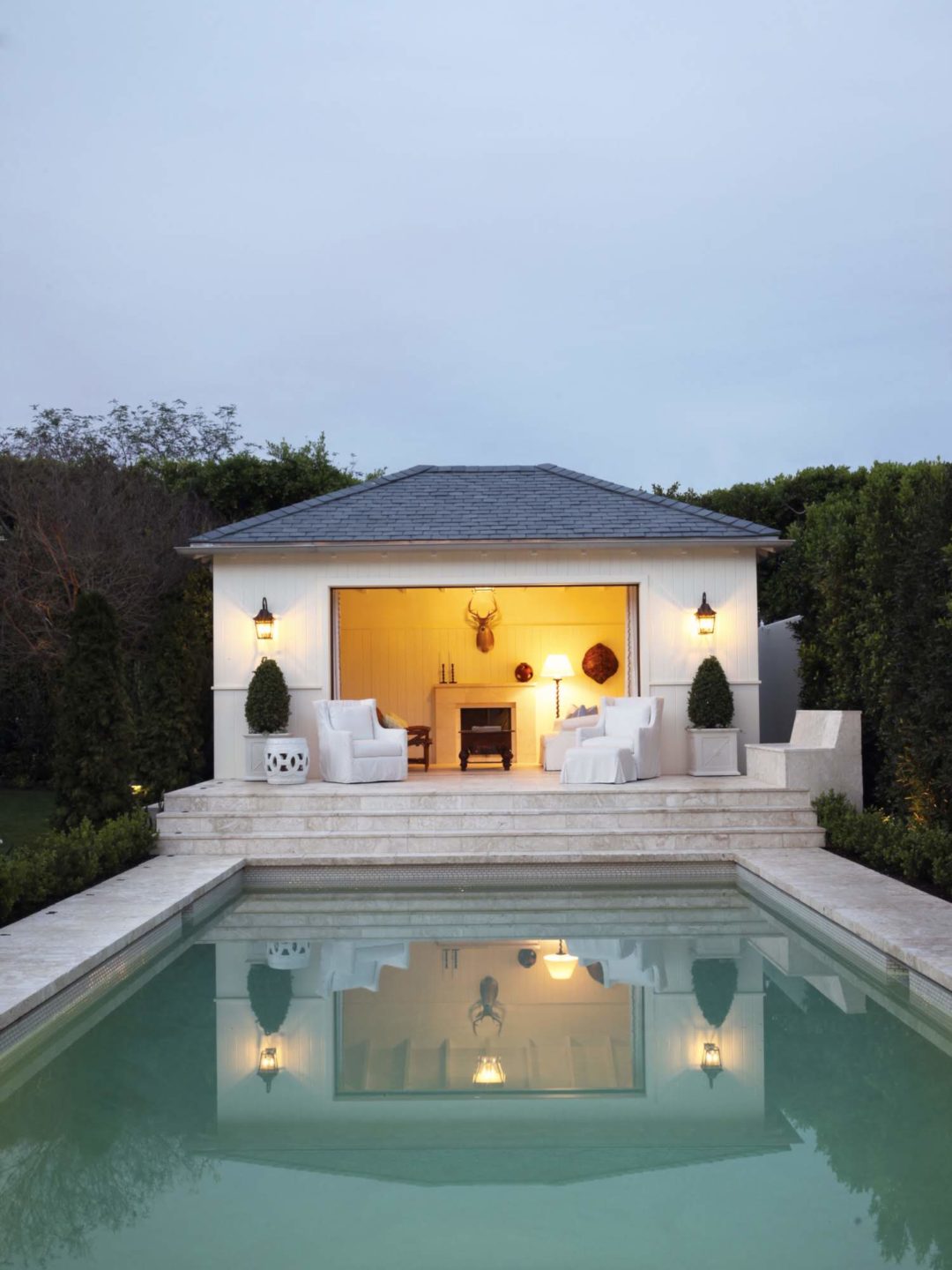 William_Hefner_casa_del_mar_projects_Bland__Ext__Back__11__Poolhouse_Lit